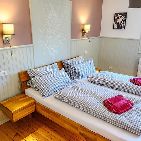 Ottenhoefen - Sauna | Hot Tub בית נופש *